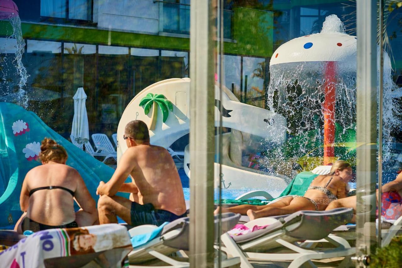 Cristalex Aparthotel & Spa Mamaia Nord Năvodari Εξωτερικό φωτογραφία