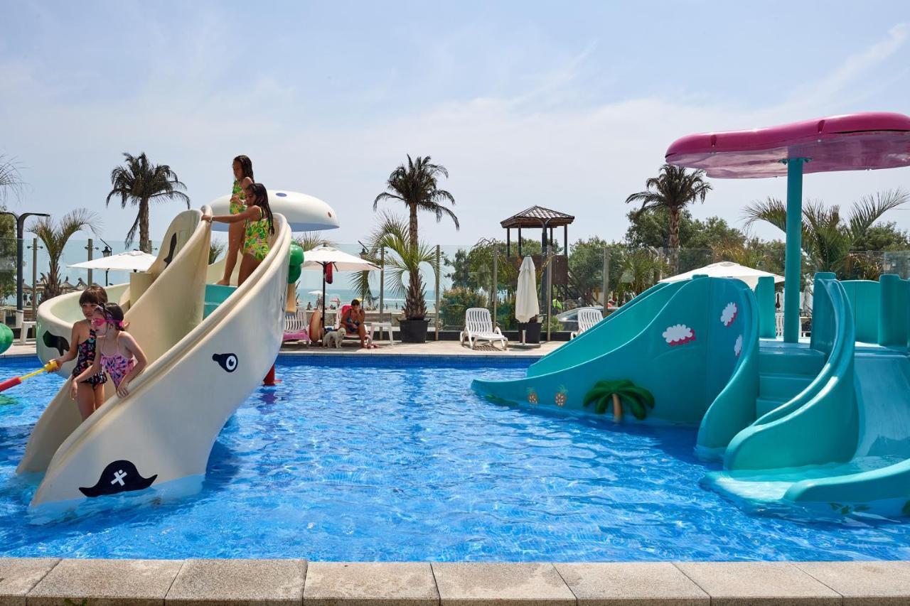 Cristalex Aparthotel & Spa Mamaia Nord Năvodari Εξωτερικό φωτογραφία